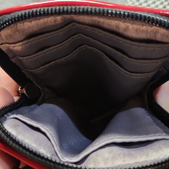 COACH OCELOT LEOPARD PRINT RED PATENT POUCH WRISTLET - Picture 2 of 3